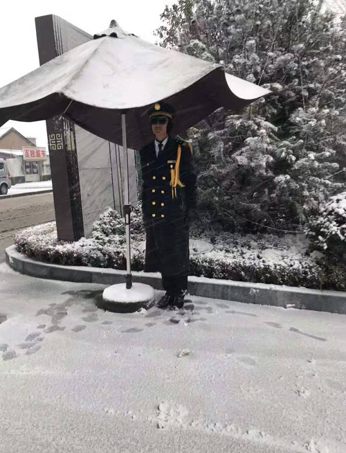 街道与固定场所巡逻与执勤