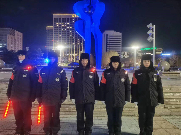 我司参与元宵节趵突泉附近的安保巡逻任务并受领导表扬
